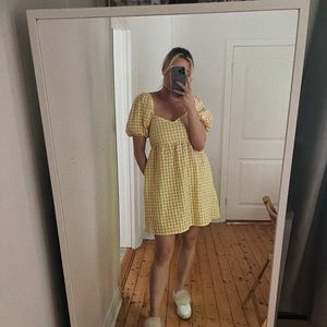 Yellow Dress